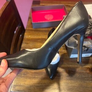 Vince Camuto Black Leather Stiletto Pump